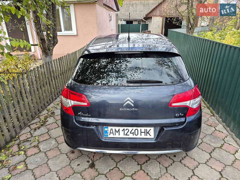 Седан Citroen C4 2011 в Ємільчиному
