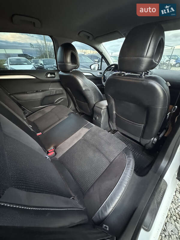 Хетчбек Citroen C4 2012 в Івано-Франківську фото 32 Хетчбек Citroen C4 2012 в Івано-Франківську