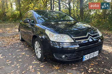 Хэтчбек Citroen C4 2005 в Смеле Хэтчбек Citroen C4 2005 в Смеле
