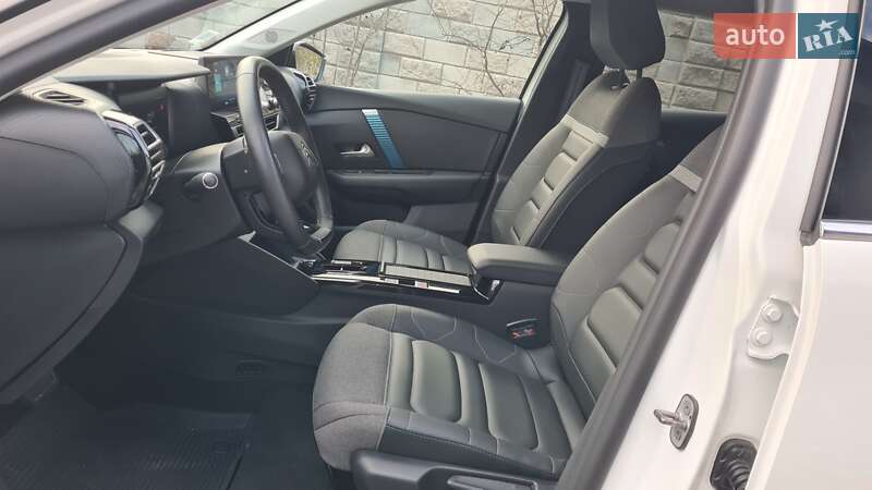 Хэтчбек Citroen C4 2022 в Ровно