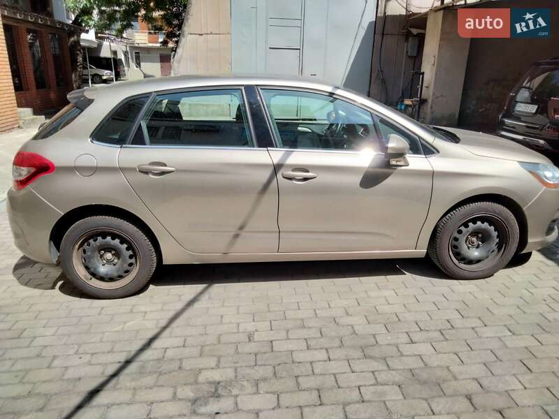 Хэтчбек Citroen C4 2012 в Одессе