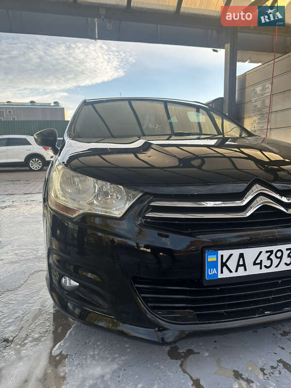 Хетчбек Citroen C4 2011 в Києві фото 4 Хетчбек Citroen C4 2011 в Києві