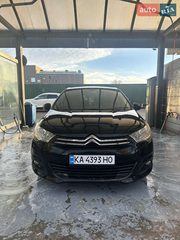 Хетчбек Citroen C4 2011 в Києві фото 14 Хетчбек Citroen C4 2011 в Києві
