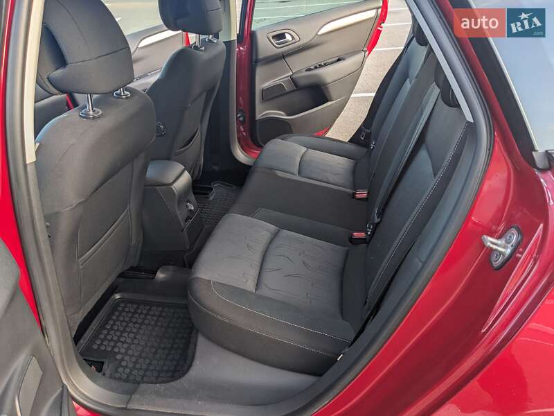 Хетчбек Citroen C4 2011 в Києві