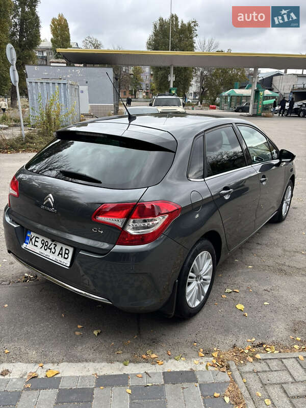 Хетчбек Citroen C4 2012 в Дніпрі