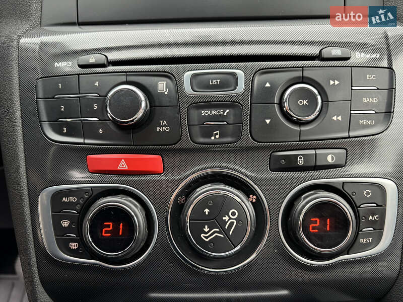 Хетчбек Citroen C4 2012 в Дніпрі