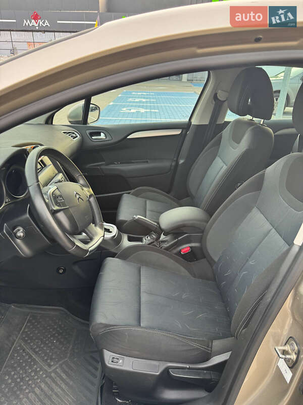 Хэтчбек Citroen C4 2011 в Киеве фото 10 Хэтчбек Citroen C4 2011 в Киеве