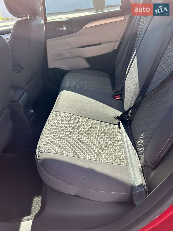 Хетчбек Citroen C4 2011 в Южному фото 7 Хетчбек Citroen C4 2011 в Южному