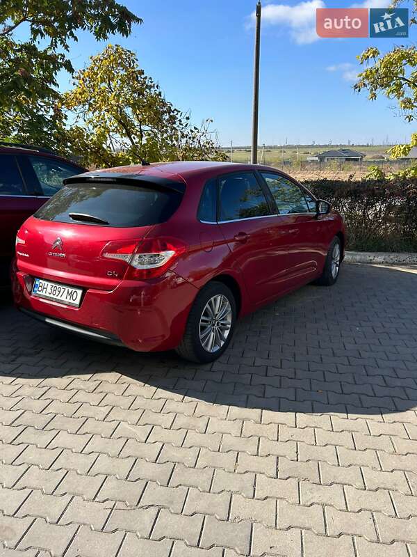 Хетчбек Citroen C4 2011 в Южному фото 9 Хетчбек Citroen C4 2011 в Южному