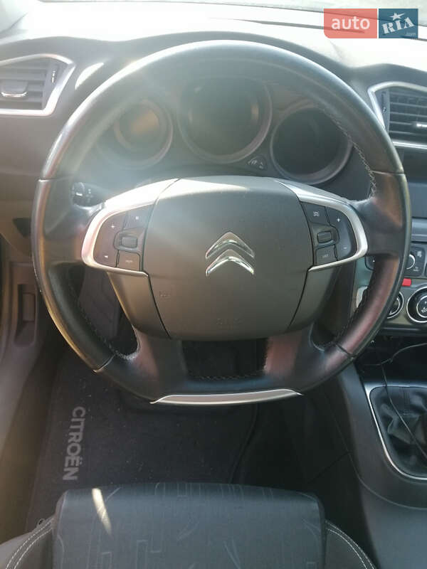 Хетчбек Citroen C4 2013 в Києві фото 2 Хетчбек Citroen C4 2013 в Києві