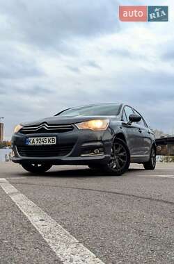 Хэтчбек Citroen C4 2012 в Киеве