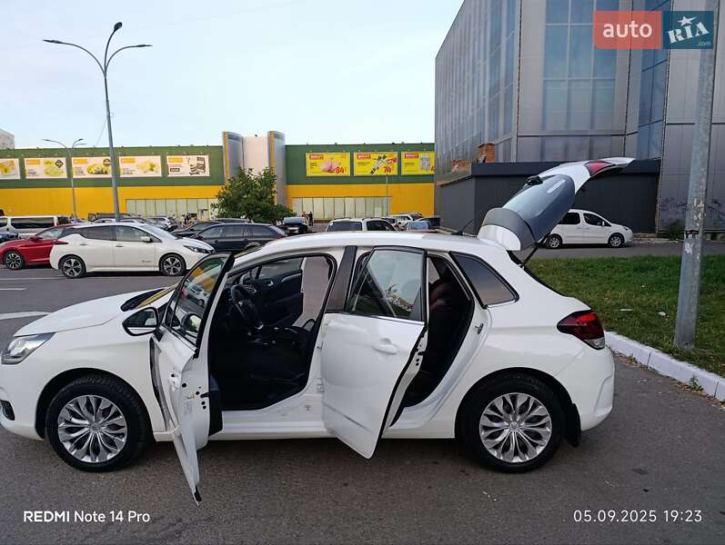 Хетчбек Citroen C4 2016 в Івано-Франківську фото 3 Хетчбек Citroen C4 2016 в Івано-Франківську