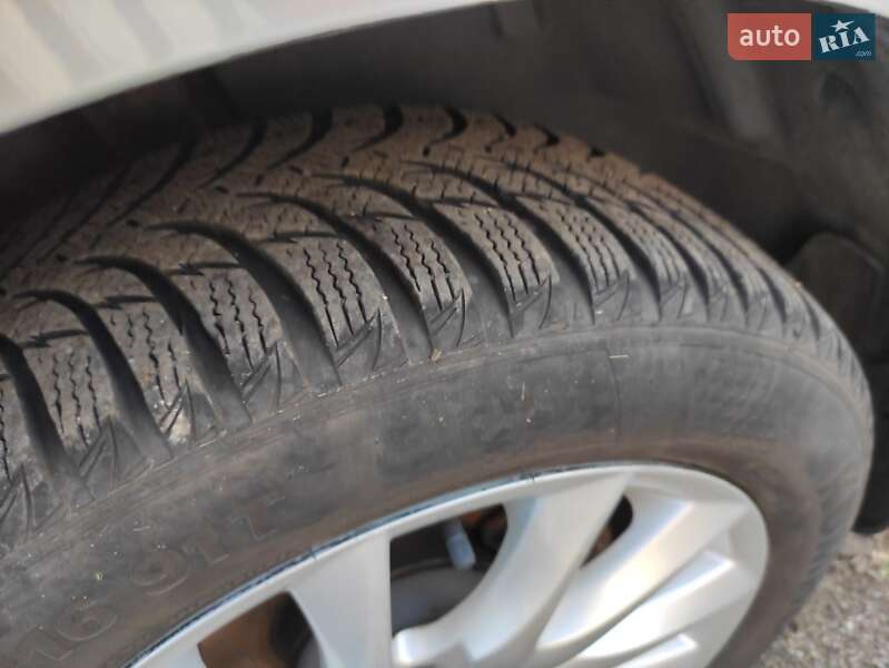 Хэтчбек Citroen C4 2013 в Черноморске фото 17 Хэтчбек Citroen C4 2013 в Черноморске