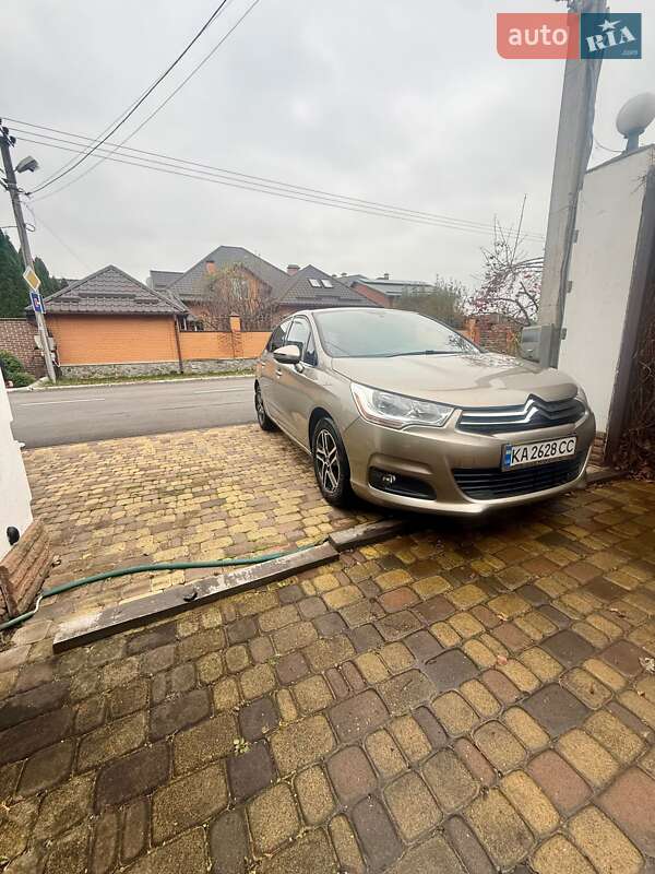 Хетчбек Citroen C4 2012 в Києві