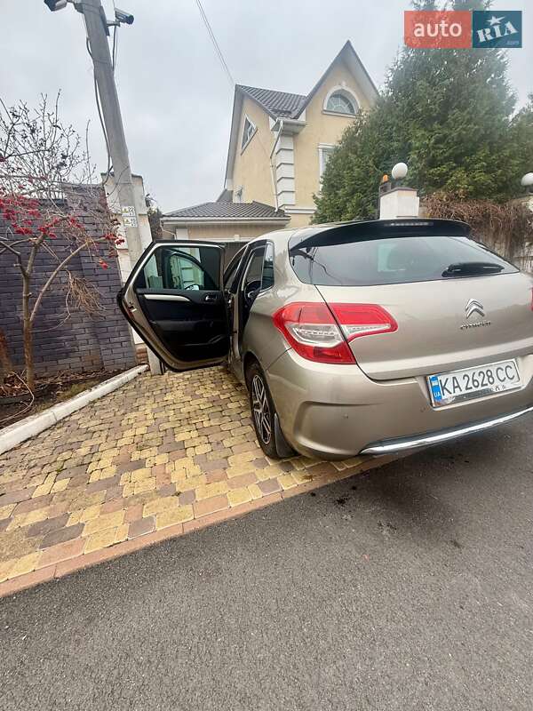 Хетчбек Citroen C4 2012 в Києві
