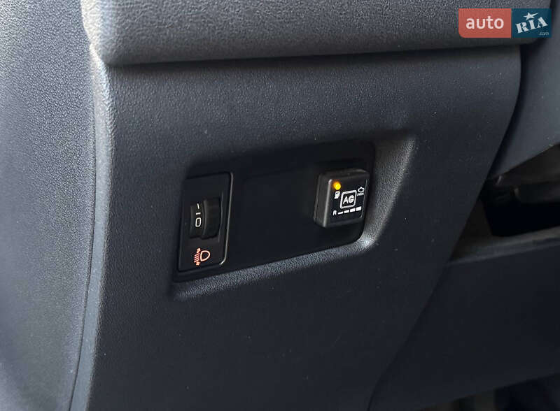 Хэтчбек Citroen C4 2012 в Киеве фото 19 Хэтчбек Citroen C4 2012 в Киеве