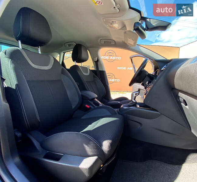 Хэтчбек Citroen C4 2015 в Ровно фото 15 Хэтчбек Citroen C4 2015 в Ровно