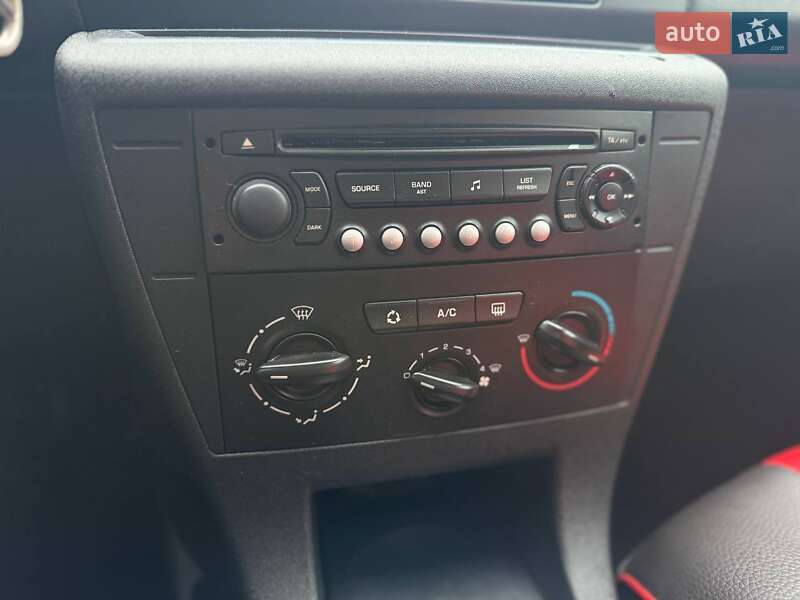 Хэтчбек Citroen C4 2008 в Киеве фото 17 Хэтчбек Citroen C4 2008 в Киеве