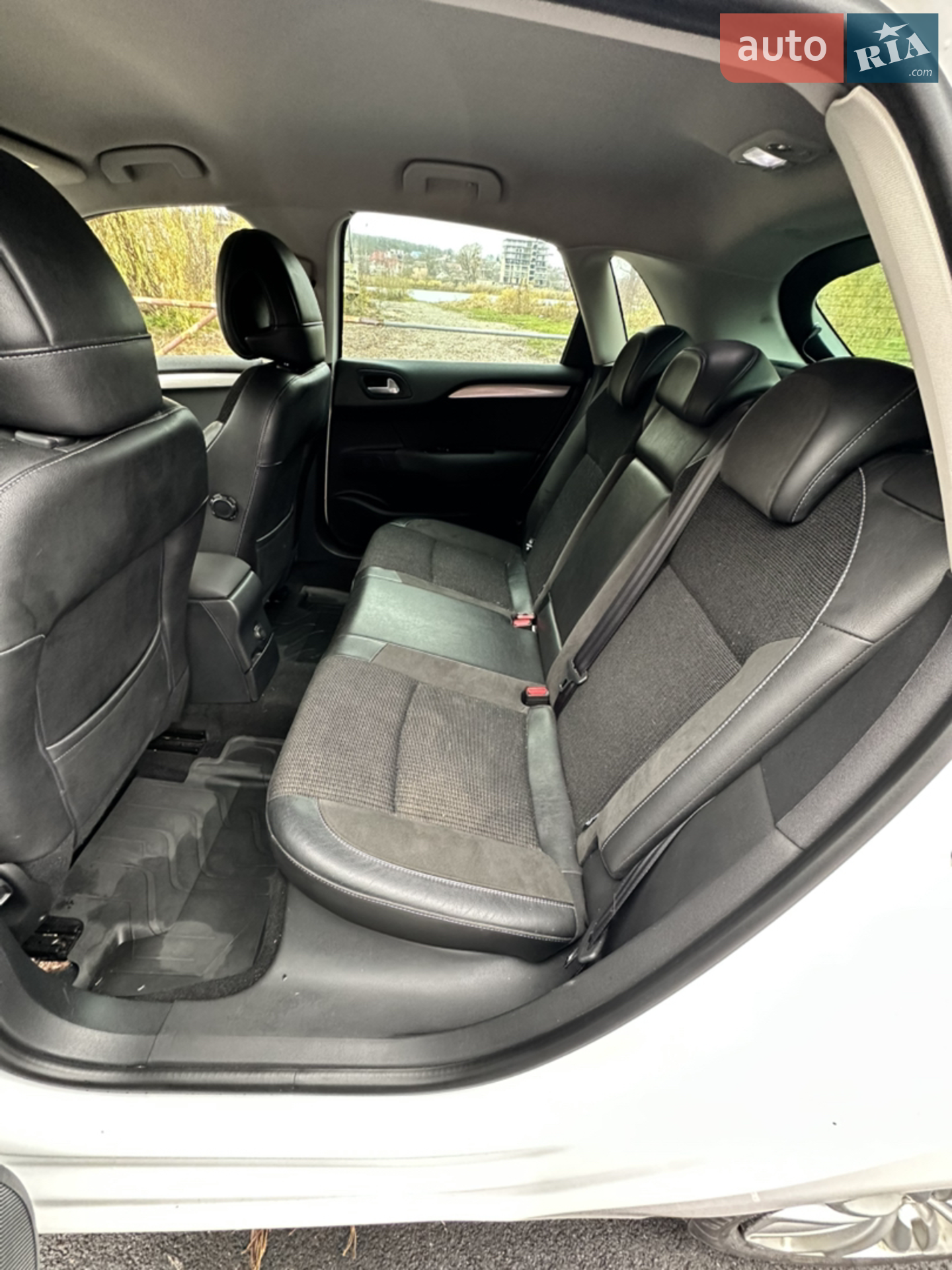 2015 Citroen C4 - мініатюра 10
