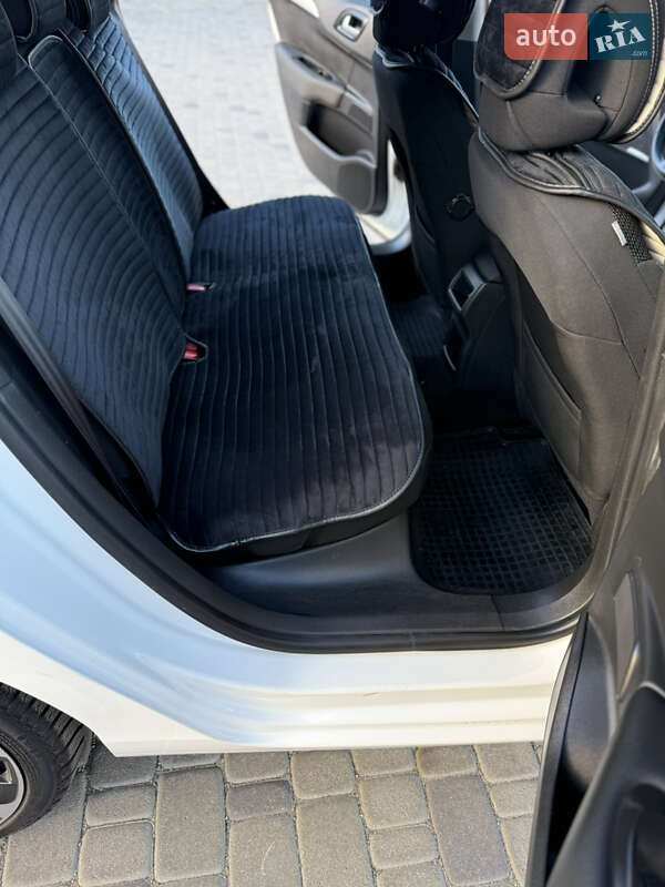 Хэтчбек Citroen C4 2013 в Белой Церкви