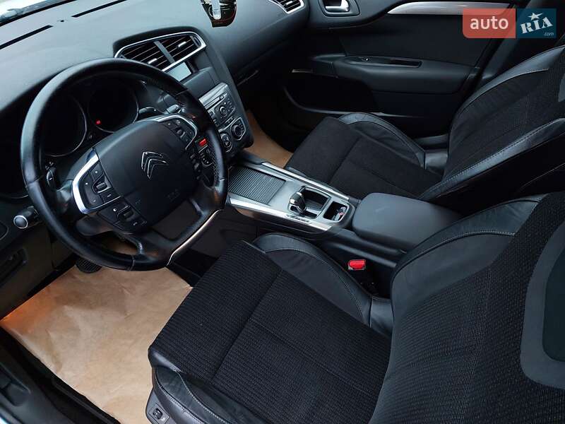 Хэтчбек Citroen C4 2012 в Одессе