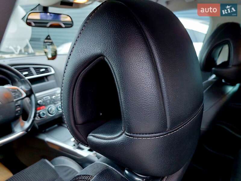 Хэтчбек Citroen C4 2012 в Одессе