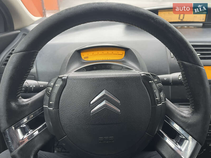 Хетчбек Citroen C4 2008 в Черкасах