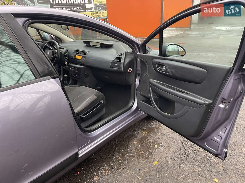 Хетчбек Citroen C4 2008 в Черкасах