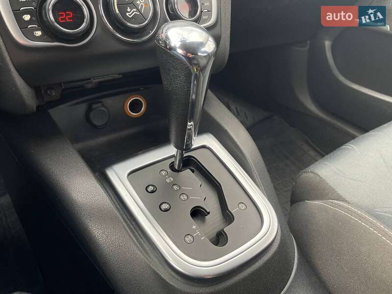 Хэтчбек Citroen C4 2013 в Киеве