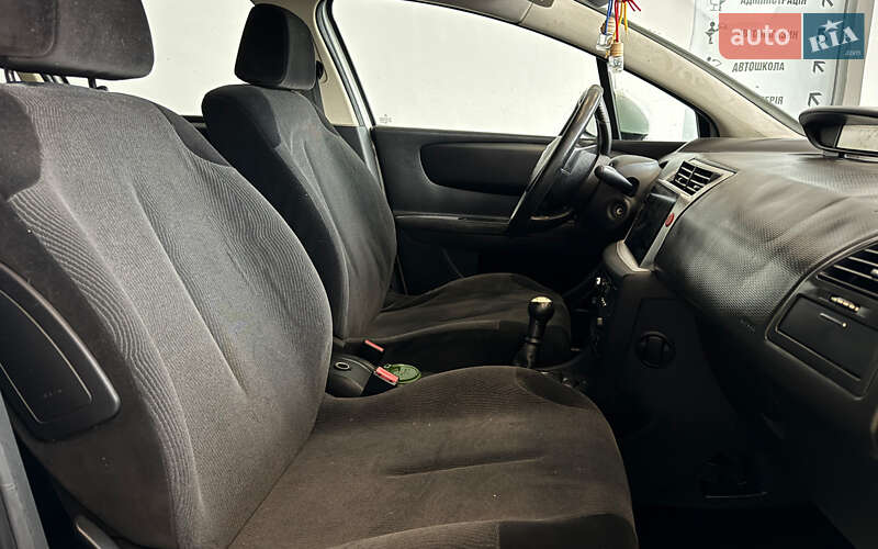 Хетчбек Citroen C4 2010 в Шептицькому