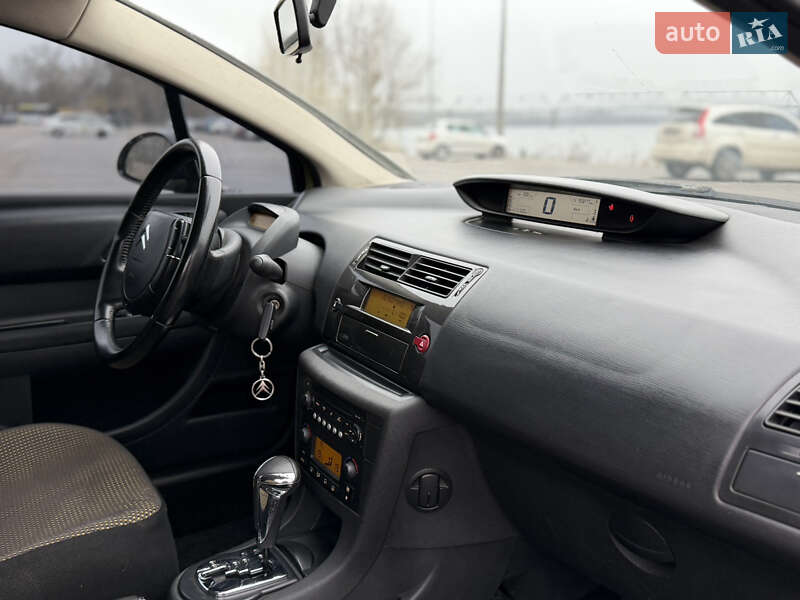 Купе Citroen C4 2006 в Киеве