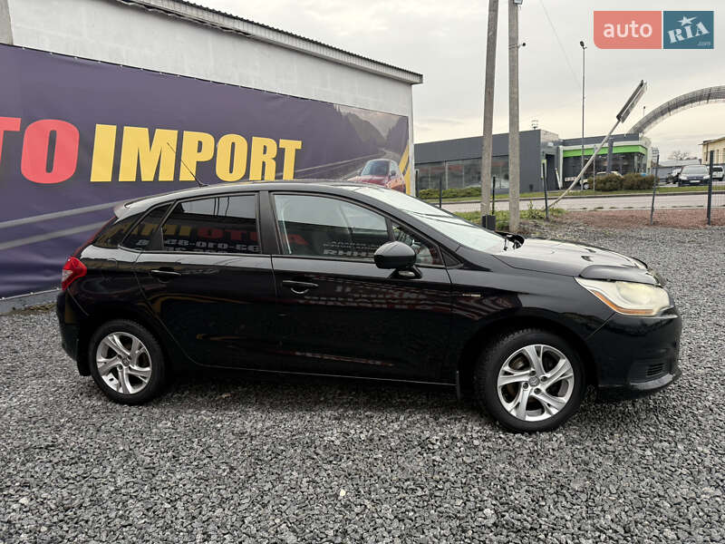 Хетчбек Citroen C4 2011 в Стрию