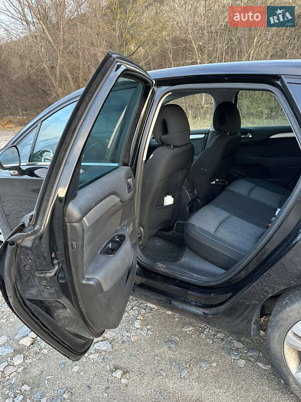 Хэтчбек Citroen C4 2011 в Киеве