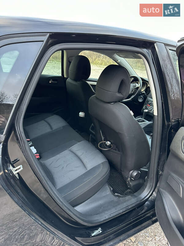 Хэтчбек Citroen C4 2011 в Киеве