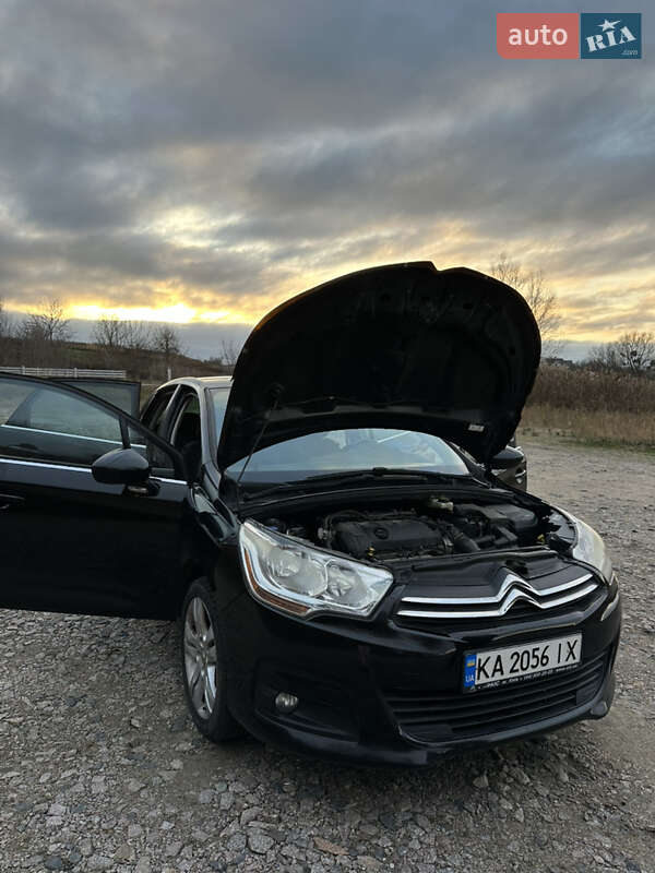 Хэтчбек Citroen C4 2011 в Киеве