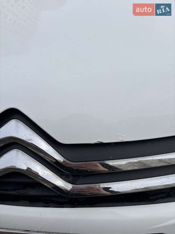 Хэтчбек Citroen C4 2012 в Киеве