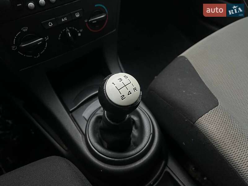 Хэтчбек Citroen C4 2007 в Киеве фото 27 Хэтчбек Citroen C4 2007 в Киеве