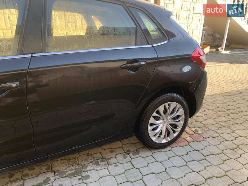 Хетчбек Citroen C4 2014 в Ужгороді фото 5 Хетчбек Citroen C4 2014 в Ужгороді