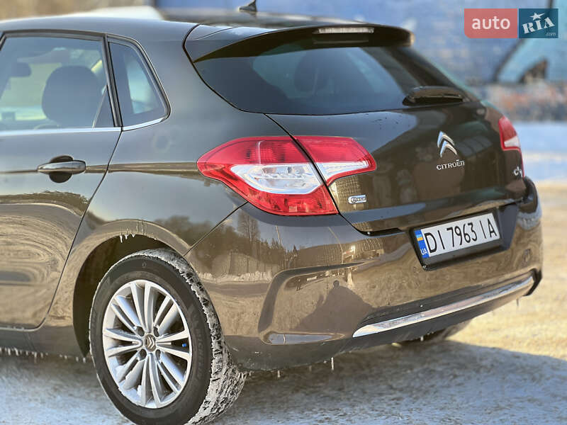 Хэтчбек Citroen C4 2011 в Луцке