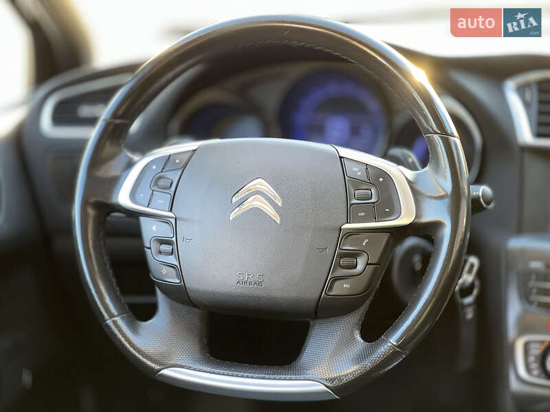 Хэтчбек Citroen C4 2011 в Луцке