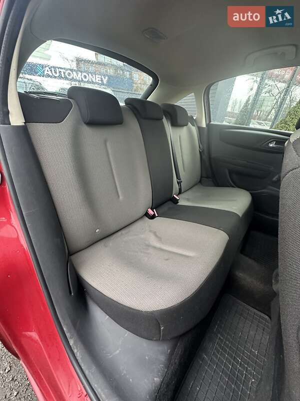 Хэтчбек Citroen C4 2007 в Белогородке фото 27 Хэтчбек Citroen C4 2007 в Белогородке