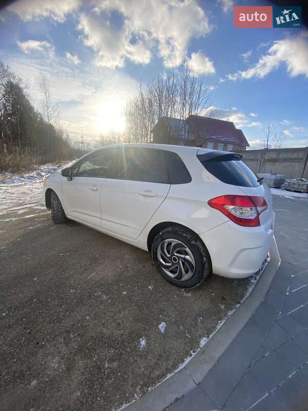 Хэтчбек Citroen C4 2012 в Стрые фото 2 Хэтчбек Citroen C4 2012 в Стрые