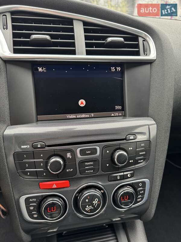 Хэтчбек Citroen C4 2010 в Луцке фото 39 Хэтчбек Citroen C4 2010 в Луцке