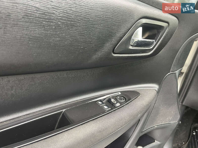 Купе Citroen C4 2008 в Ровно