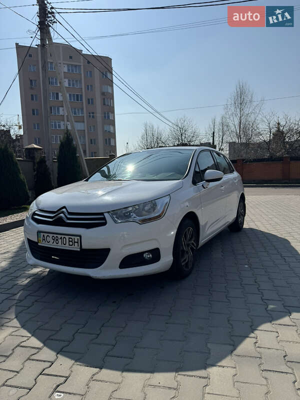 Седан Citroen C4 2013 в Луцке