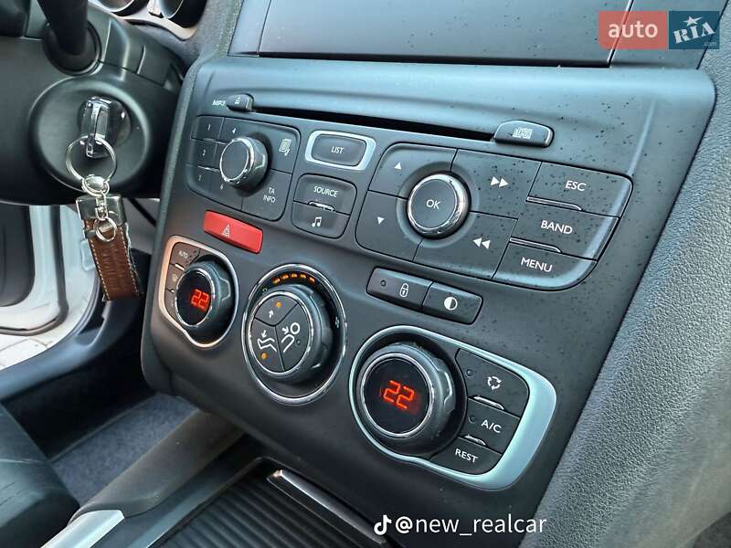 Хэтчбек Citroen C4 2011 в Сарнах фото 9 Хэтчбек Citroen C4 2011 в Сарнах