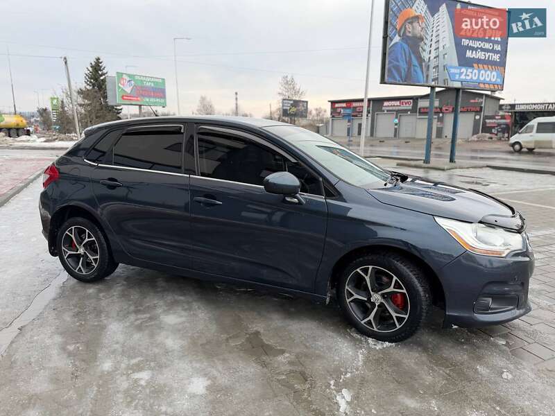Хэтчбек Citroen C4 2012 в Ивано-Франковске фото 11 Хэтчбек Citroen C4 2012 в Ивано-Франковске