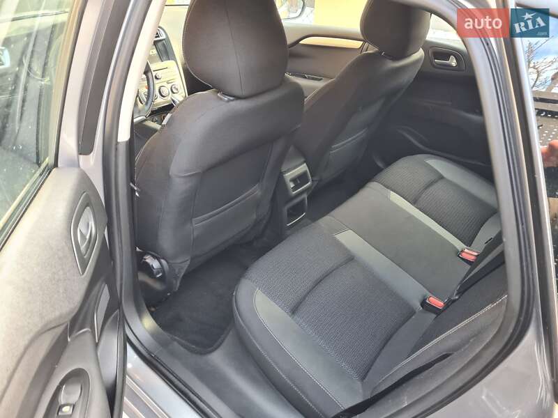 Хэтчбек Citroen C4 2016 в Львове