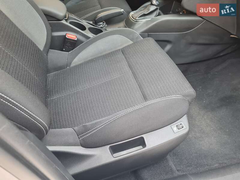 Хэтчбек Citroen C4 2016 в Львове