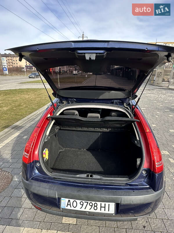 Хетчбек Citroen C4 2007 в Ужгороді